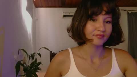 Miya online show from March 25, 2026, 1:17 pm