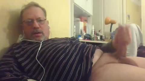 Snapshot of wanky357 chatting on January 18, 2026, 10:24 pm Tibo Love online show from January 18, 2026, 10:24 pm