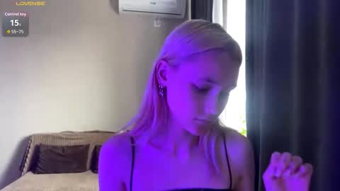 wanttodeep online show from November 14, 2025, 7:18 am