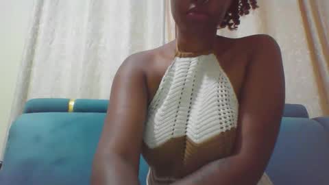 wapgirl22 online show from May 28, 2026, 2:14 pm