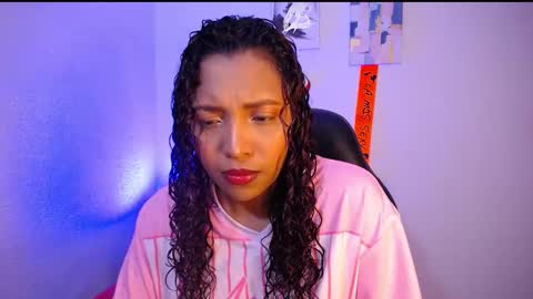 Snapshot of warisgoddes chatting on October 5, 2025, 12:14 pm EMILY online show from October 5, 2025, 12:14 pm