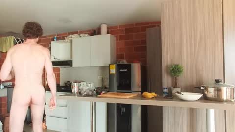 Snapshot of warrenkener chatting on October 9, 2025, 8:29 pm Warren Kener online show from October 9, 2025, 8:29 pm