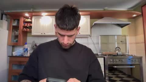 Snapshot of wat___sapbody chatting on November 16, 2025, 3:17 pm wearetwo online show from November 16, 2025, 3:17 pm