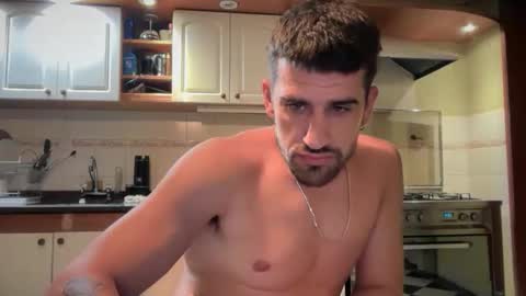 wearetwo online show from February 8, 2026, 5:33 am