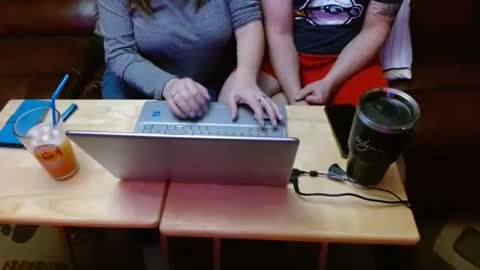 Snapshot of watchedging chatting on January 25, 2025, 3:30 am Hereforfun online show from January 25, 2025, 3:30 am