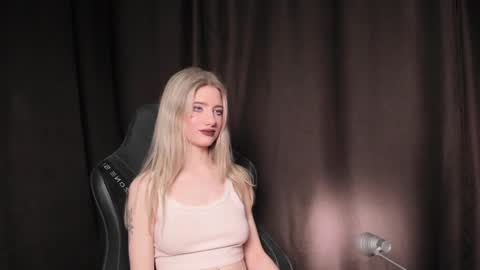 waterfallwoods online show from January 5, 2025, 6:46 am