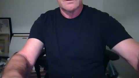 Snapshot of wavetops chatting on April 4, 2026, 7:50 am Pete online show from April 4, 2026, 7:50 am