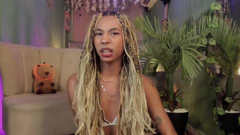 Wayuu Goddess  3 online show from January 8, 2025, 3:39 pm