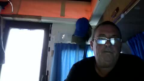 Snapshot of wazahardon2 chatting on October 31, 2025, 5:30 am wazahardon2 online show from October 31, 2025, 5:30 am