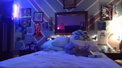 Snapshot of we_r_freaks chatting on February 28, 2026, 8:04 am we_r_freaks online show from February 28, 2026, 8:04 am