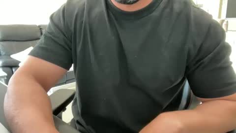 Weapon X online show from October 31, 2025, 1:28 am