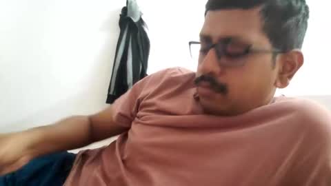 sexyguy online show from September 15, 2025, 6:46 am