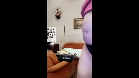 Marina online show from January 29, 2025, 1:48 am