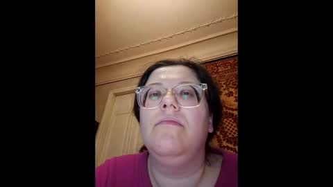 Marina online show from May 13, 2026, 9:00 pm