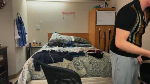 Snapshot of webslingxxxx chatting on December 11, 2024, 9:01 pm webslingxxxx online show from December 11, 2024, 9:01 pm