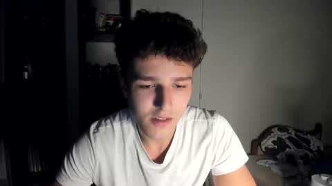wee_willy_winky online show from May 27, 2026, 10:51 pm