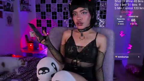 weed420moni online show from September 13, 2025, 9:09 am