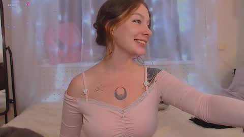  moon  online show from January 10, 2026, 6:53 pm