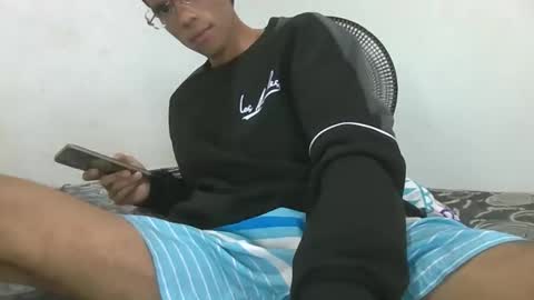 weedysmoky online show from December 19, 2025, 11:39 am