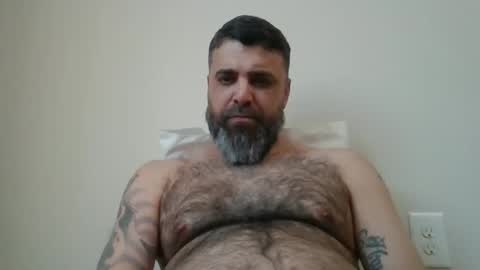 Snapshot of weezy210 chatting on February 14, 2026, 4:15 pm Weezy online show from February 14, 2026, 4:15 pm