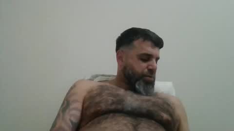 Snapshot of weezy210 chatting on March 2, 2026, 12:35 am Weezy online show from March 2, 2026, 12:35 am