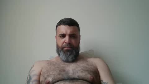 Snapshot of weezy210 chatting on May 24, 2026, 3:50 pm Weezy online show from May 24, 2026, 3:50 pm