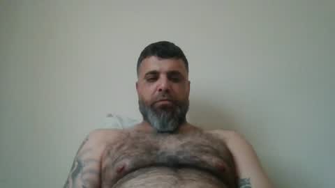 Snapshot of weezy210 chatting on June 22, 2026, 10:40 pm Weezy online show from June 22, 2026, 10:40 pm