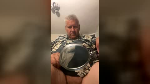 weightroom1958 online show from June 2, 2026, 3:19 am