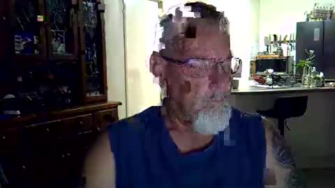 Snapshot of wellhelloo chatting on February 13, 2026, 5:31 pm Wellhelloo online show from February 13, 2026, 5:31 pm