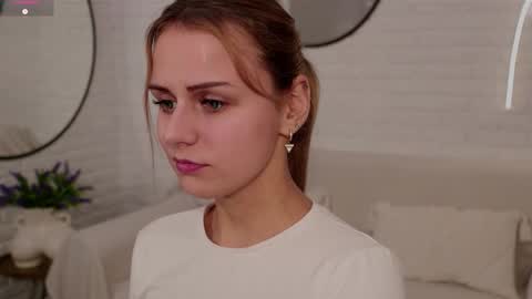 Im Wendy online show from November 13, 2025, 9:14 pm