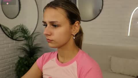 Im Wendy online show from July 13, 2026, 9:28 pm