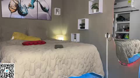 Wendy Alex online show from April 13, 2026, 11:10 pm