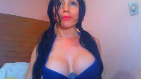 TaTis online show from December 29, 2024, 11:50 pm
