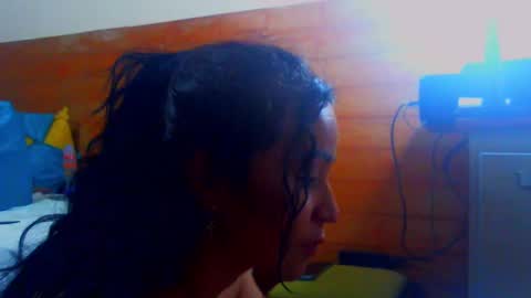 TaTis online show from February 7, 2025, 11:55 pm