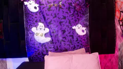 WEN SHENG online show from October 20, 2025, 7:14 pm