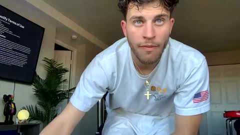 Snapshot of wentbrokeonstrippers chatting on February 26, 2025, 11:59 pm Topjitt online show from February 26, 2025, 11:59 pm