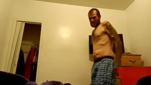 wertschris187 online show from December 1, 2025, 8:41 am