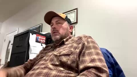 wes40960 online show from November 3, 2025, 11:48 pm