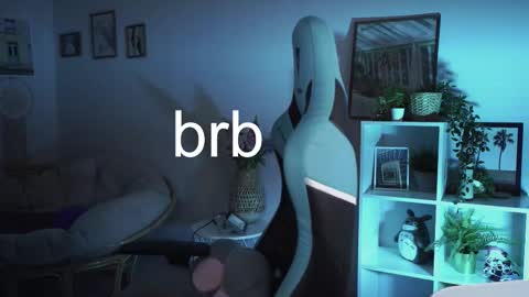 little girl who is always rightLisa online show from February 14, 2025, 8:31 am