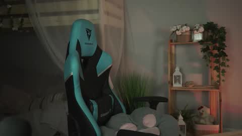 little girl who is always rightLisa online show from September 18, 2025, 2:02 am