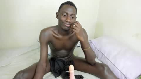 Enjoyments  online show from April 15, 2026, 10:32 pm