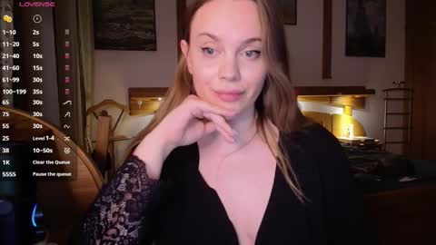 Lana online show from January 12, 2026, 5:07 pm