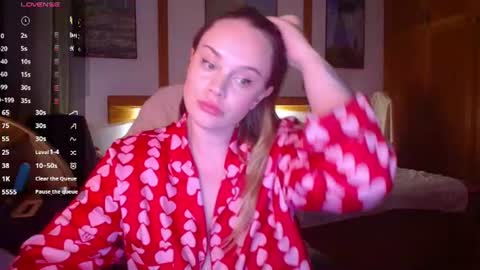 Lana online show from June 29, 2026, 8:31 pm