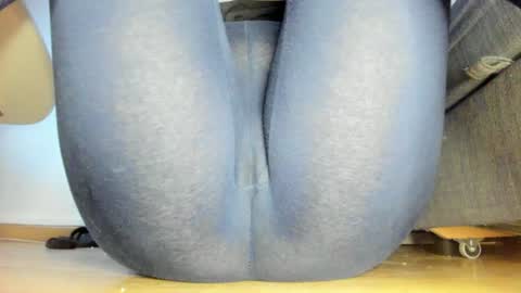 Snapshot of wet_pants2022 chatting on June 29, 2026, 9:48 pm wet_pants2022 online show from June 29, 2026, 9:48 pm
