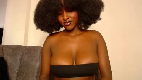 Macey online show from February 6, 2025, 12:05 pm