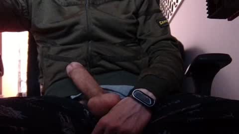 Snapshot of wetbigdickstream chatting on January 10, 2025, 12:59 am Wetbigdickstream online show from January 10, 2025, 12:59 am