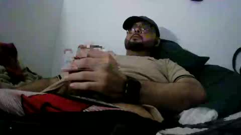 Snapshot of wetdreamzwithyou chatting on October 10, 2025, 2:21 am wetdreamzwithyou online show from October 10, 2025, 2:21 am