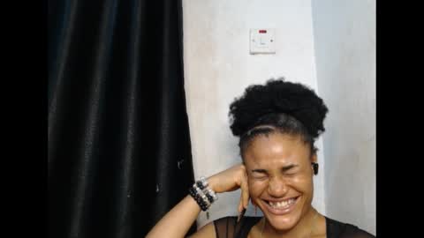 Snapshot of wetdrippussy7 chatting on October 23, 2025, 10:08 pm wetdrippussy7 online show from October 23, 2025, 10:08 pm