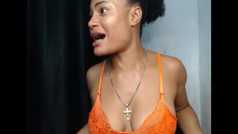 Snapshot of wetdrippussy7 chatting on October 26, 2025, 12:27 am wetdrippussy7 online show from October 26, 2025, 12:27 am