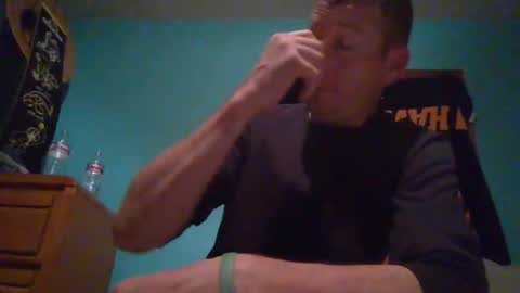 wetduck77777 online show from October 17, 2025, 9:34 am